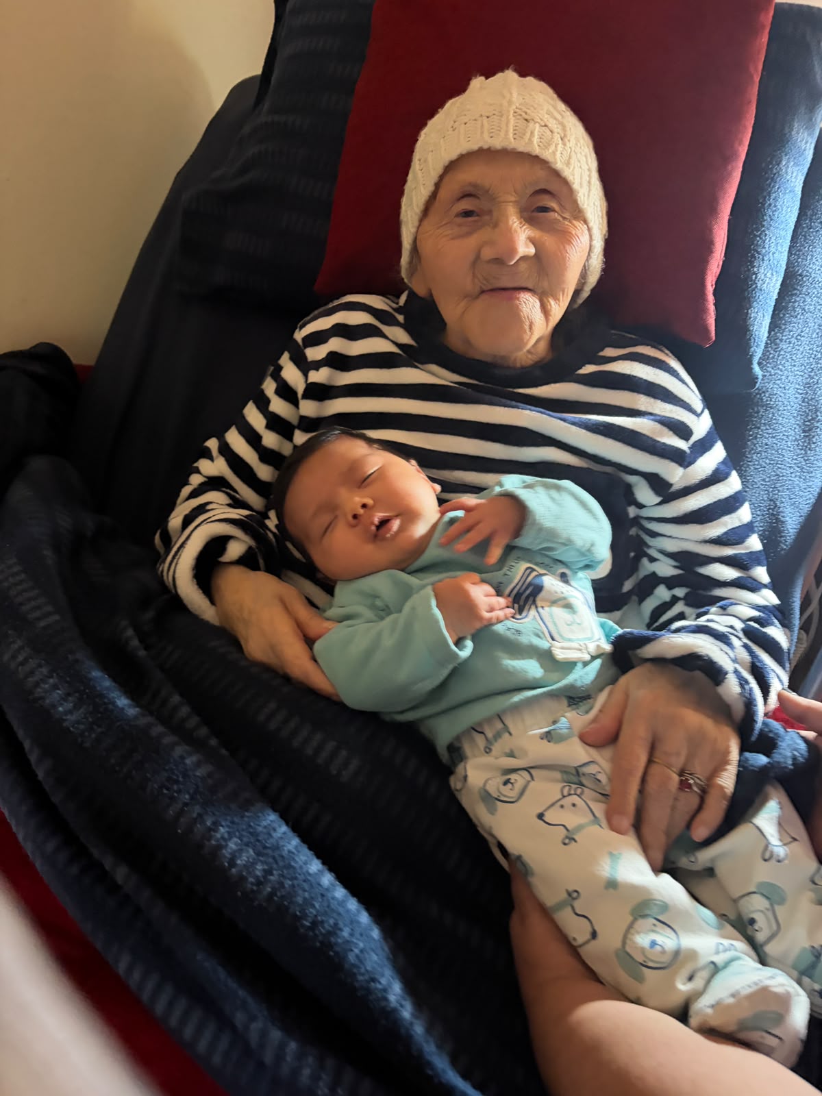 Fotografía 7 de 10 de Leonila Henríquez Hernández